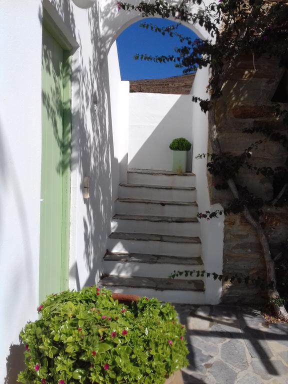 Kyklades Aparthotel อาจิออส ไอออนนิส ภายนอก รูปภาพ